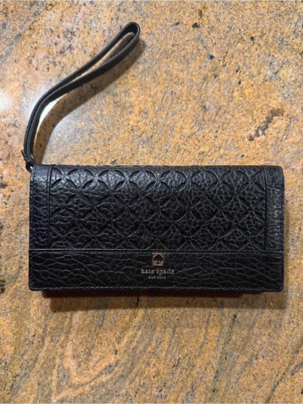 kate spade Black Laser Cut Leather Wristlet Long Wallet EUC